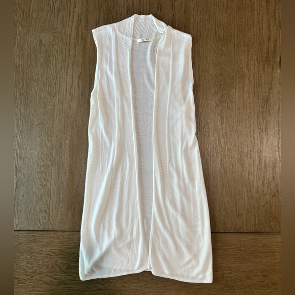 Cyrus Knit Long Sleeveless Cardigan Size Small White - Picture 3 of 10